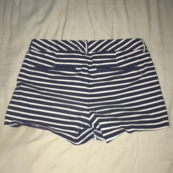 Old Navy Striped Shorts - Picture 2 of 3